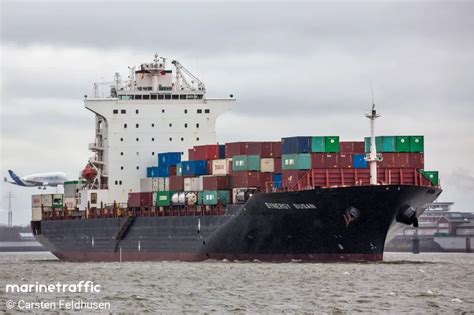 Ship SYNERGY BUSAN (Container Ship) Registered in Marshall Is .